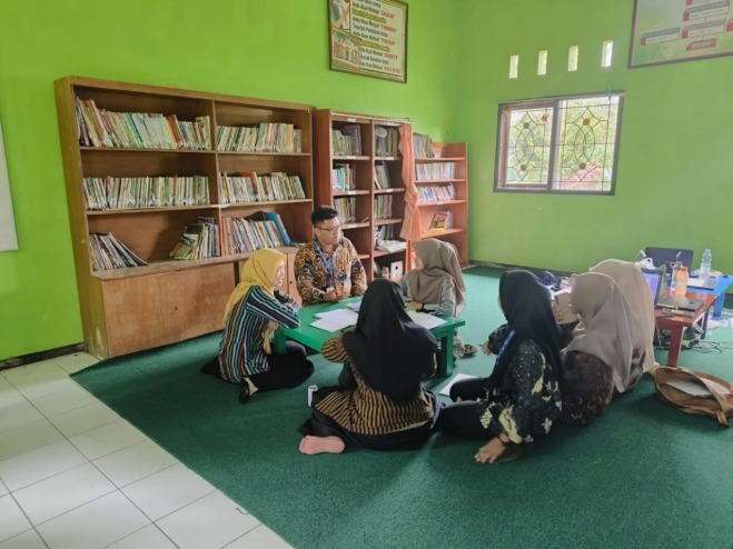 SCENIC UM: Revolusi Evaluasi Calon Guru Hadapi Tantangan Nyata di Kelas!